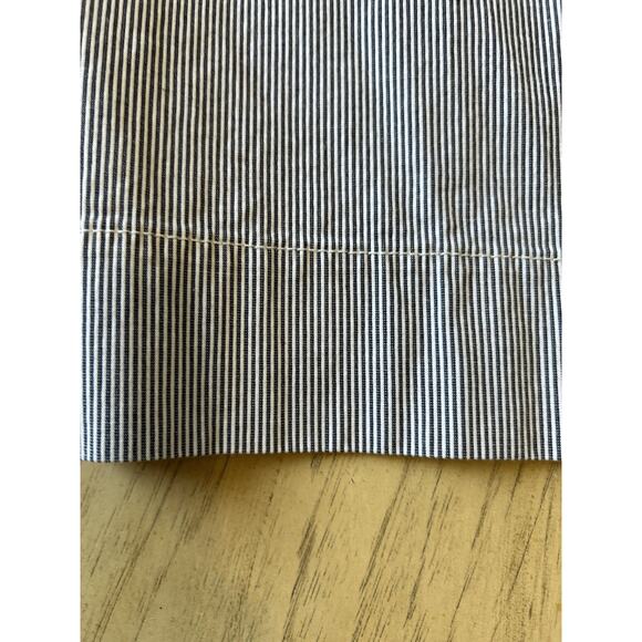 TALBOTS Women's Pinstripe Capri Wide Leg Chino 12 Nautical Coastal Resort Casual - Picture 10 of 11